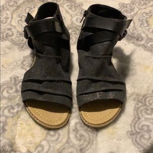 Not Rated sandals